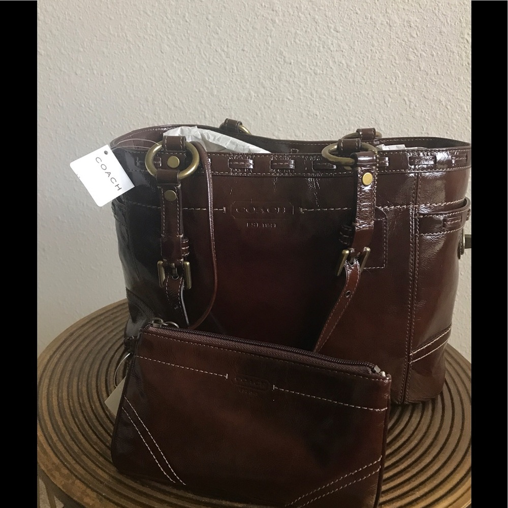 24 HOUR SALE BRAND NEW COACH BAG